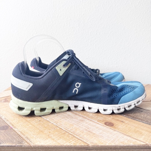 On Clouds Men's Navy and Light Blue Shoes - Picture 5 of 16